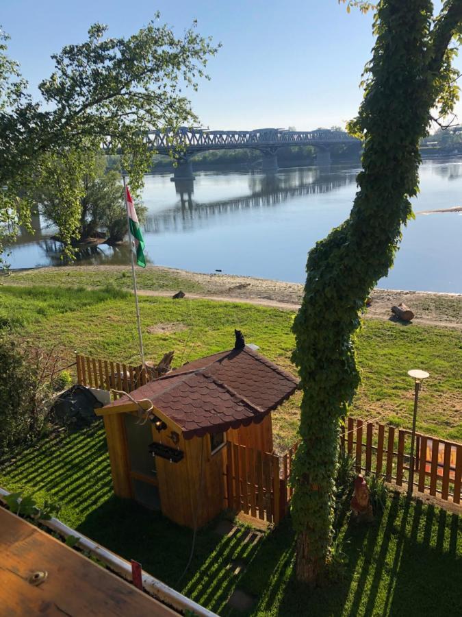 Hero 4 Sterne Ferienhaus Baja Esterno foto